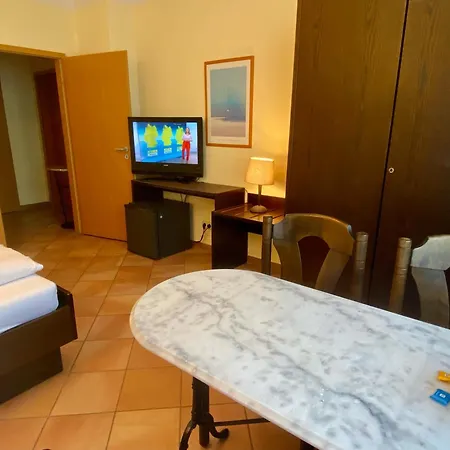 Apartment Edda - Ferienzimmer 7 Graal-Mueritz